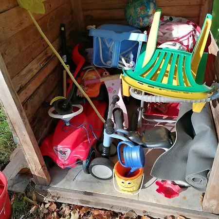 In Naehe Zum Sachsenring Am Fusse Zum Erzgebirge