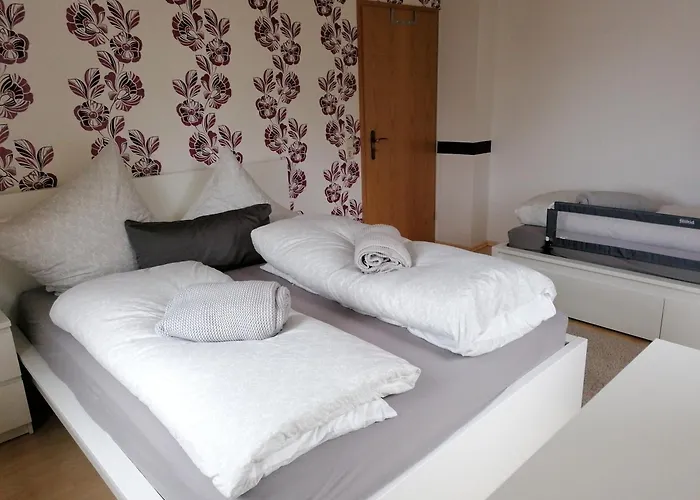 In Naehe Zum Sachsenring Am Fusse Zum Erzgebirge Gersdorf (Zwickau)